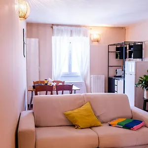 Holiday home Casa Bonnie, Nuovo Accogliente Nel Centro Di Italy